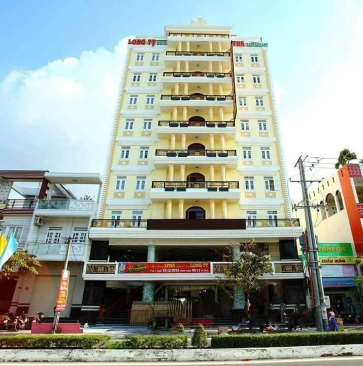 Khach San Long Ty Cà Mau Exterior photo